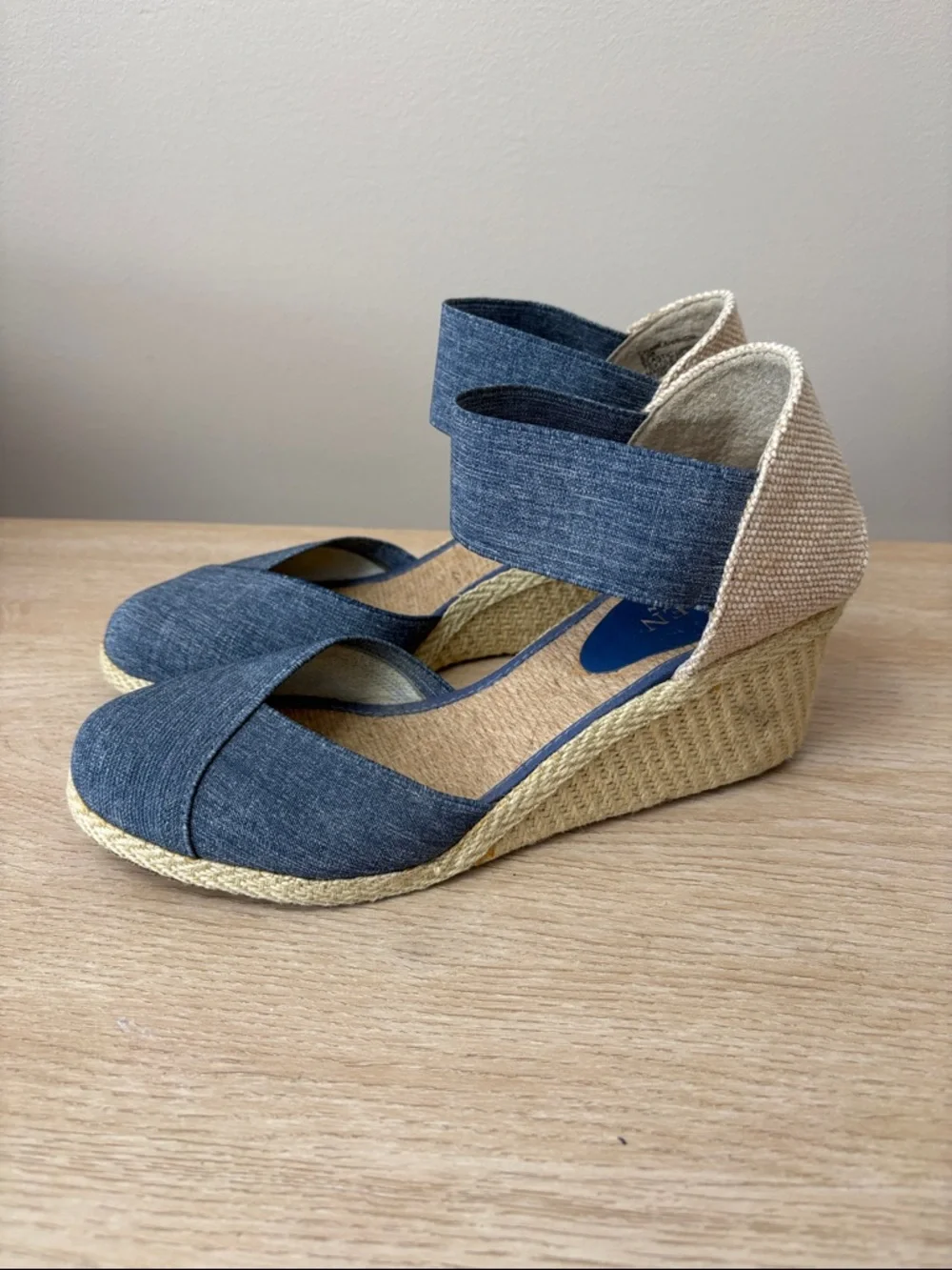Lauren Ralph Lauren Charla denim blue canvas wedge‎ espadrille sandals size 8.5